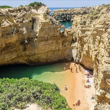 Standing Au Coeur D'albufeira Appartement *